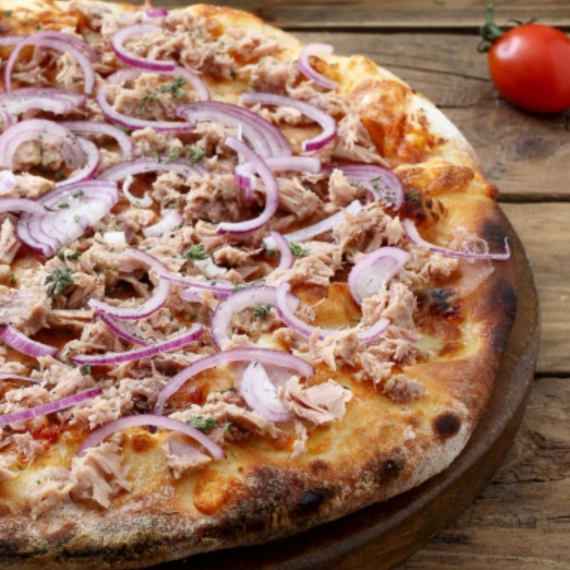 Tonno e Cippola pizza 30cm